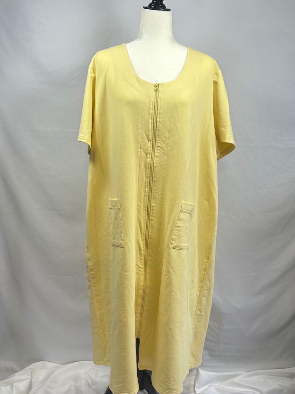 Women's Blair Yellow Housecoat, B18449, Zipper Front, 2 Front Pockets, 2XL